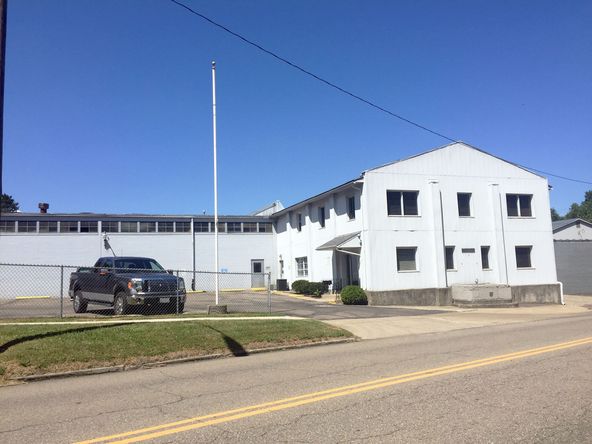 283 N Main St, Fredericktown, OH 43019
